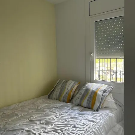 Apartament Comme Chez Vous Troisieme Etages Sans Ascenseur Equipe Climatisation